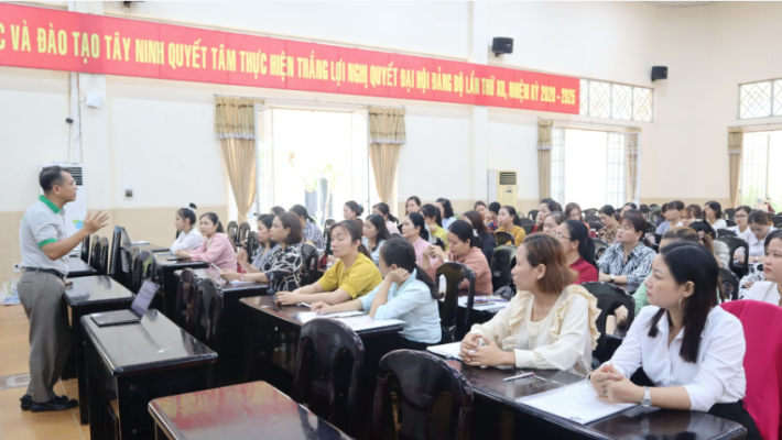 Tập huấn can thiệp giáo dục đặc biệt cho trẻ khuyết tật